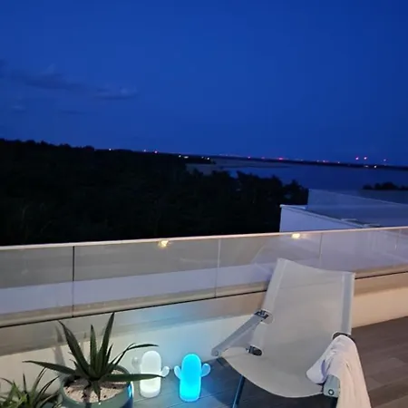 Pearl Z Prywatna Sauna Lub Tarasem Na Dachu Apartmán *